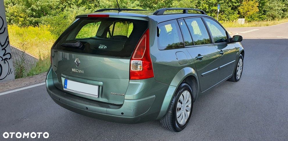 Renault Megane 1.9 dCi Dynamique Euro5 - 6