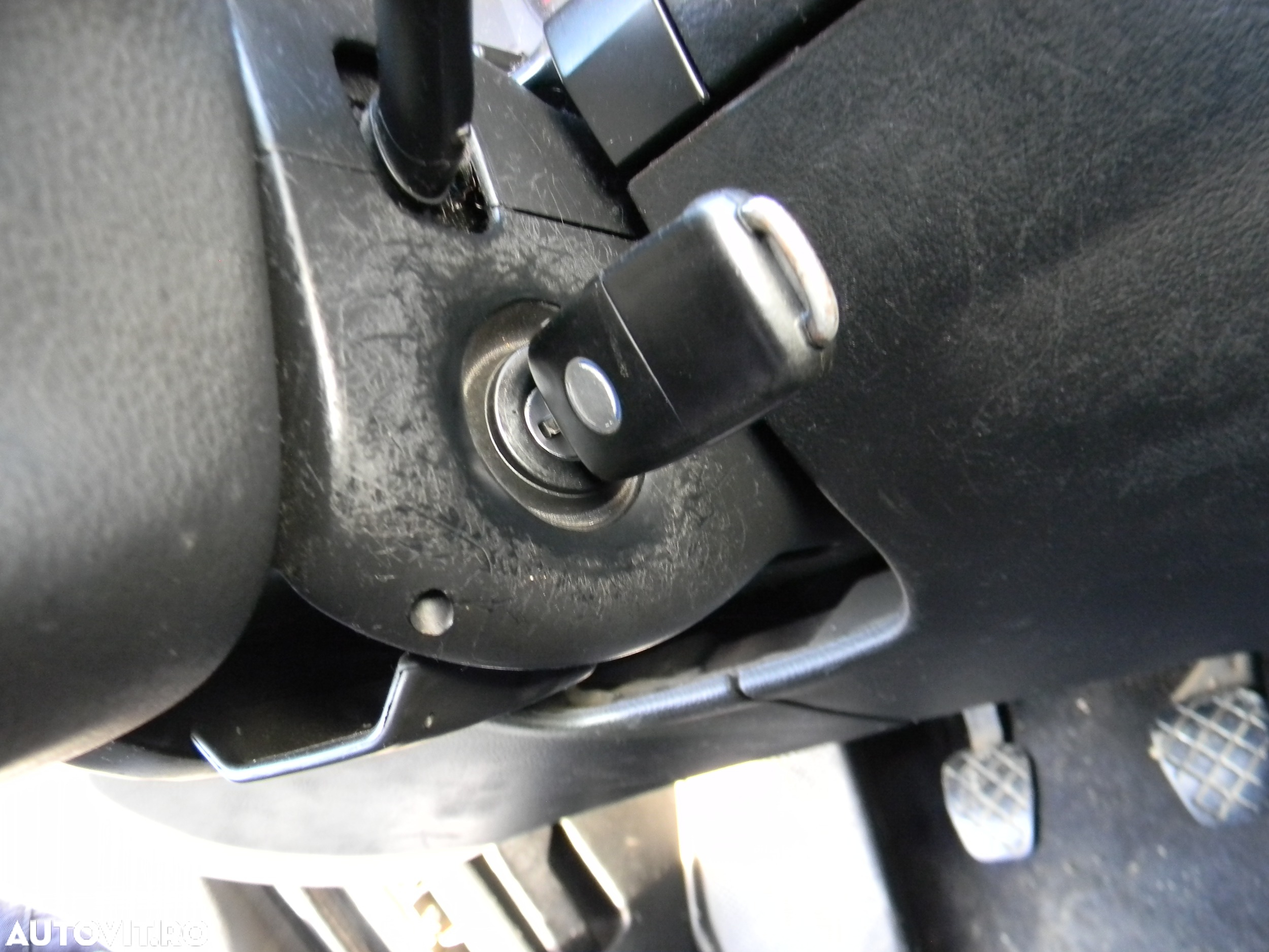 Dezmembrari  VW GOLF 4  1997  > 2006 1.6 16V Benzina - 15