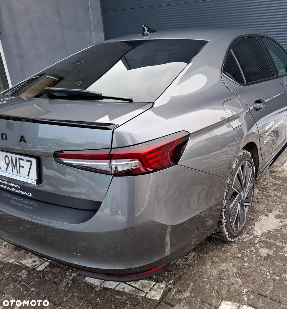 Skoda Superb 1.5 TSI Sportline DSG - 11