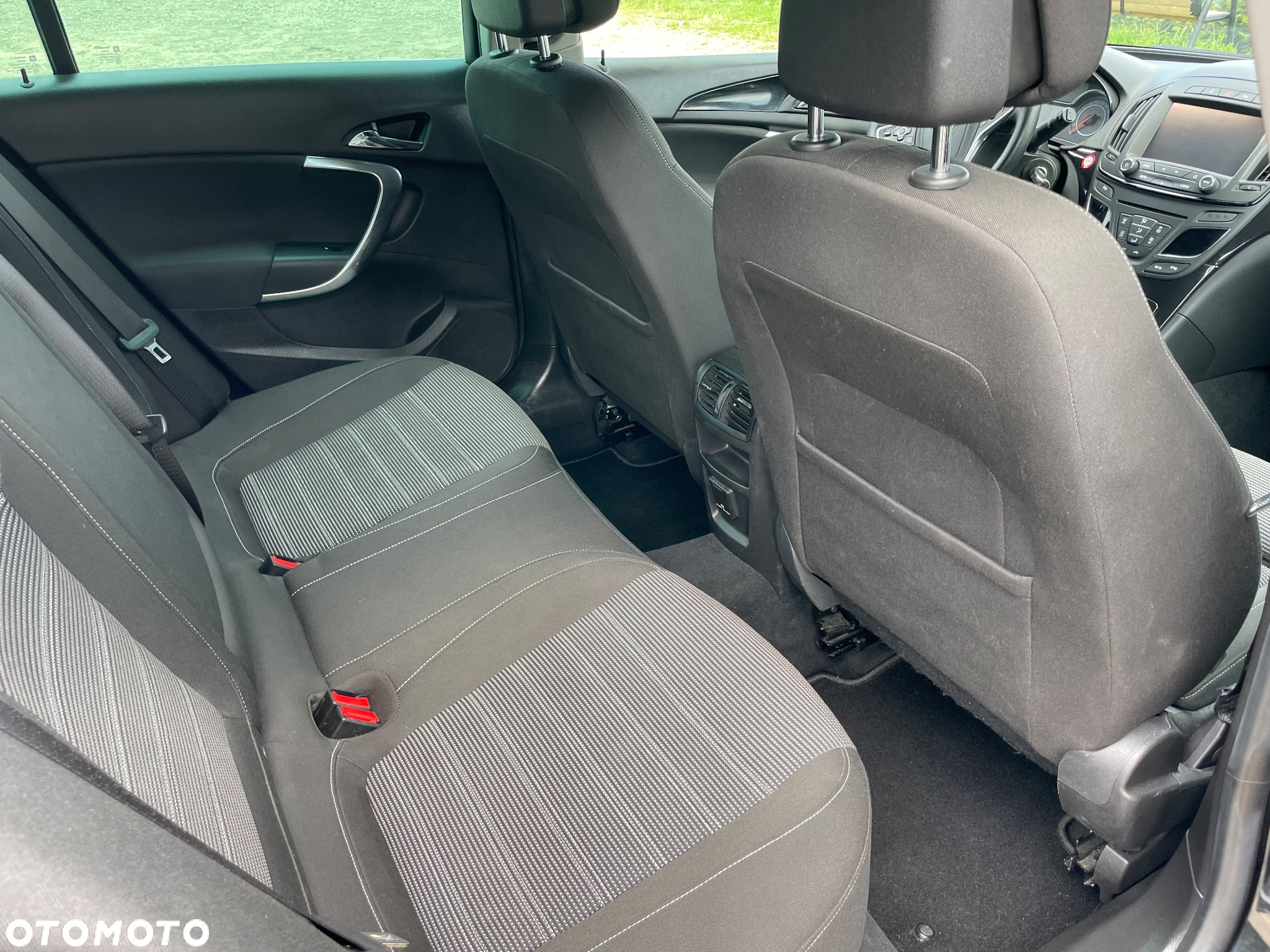 Opel Insignia - 11