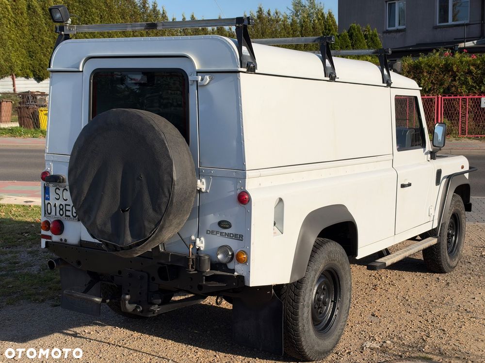 Land Rover Defender 2.4 TD4 E - 6