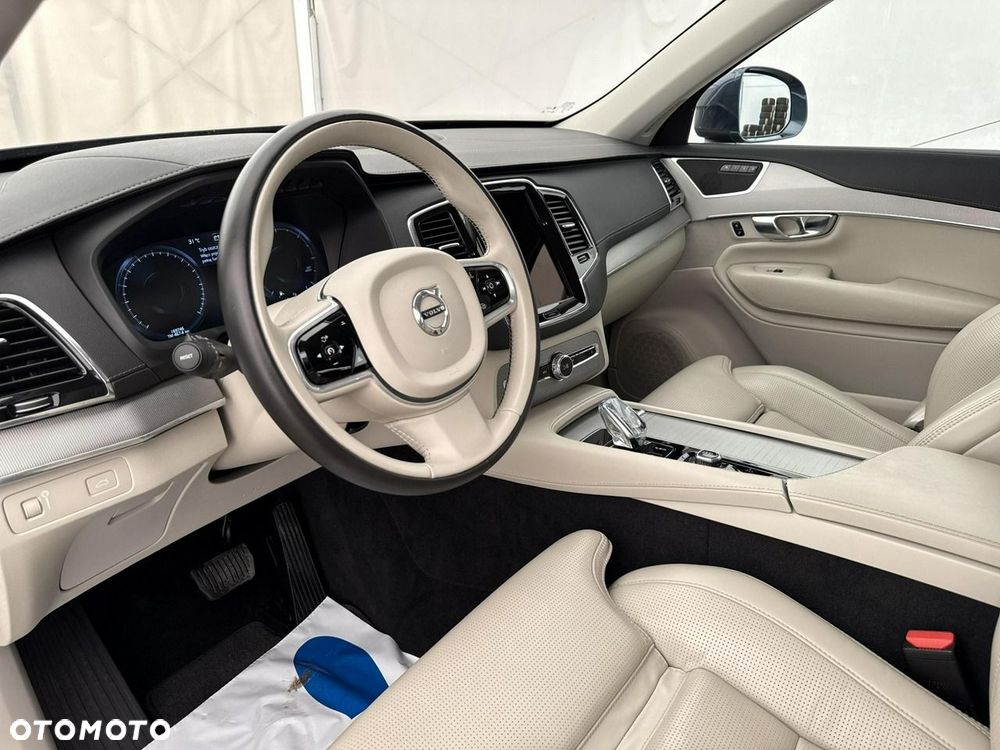 Volvo XC 90 - 14