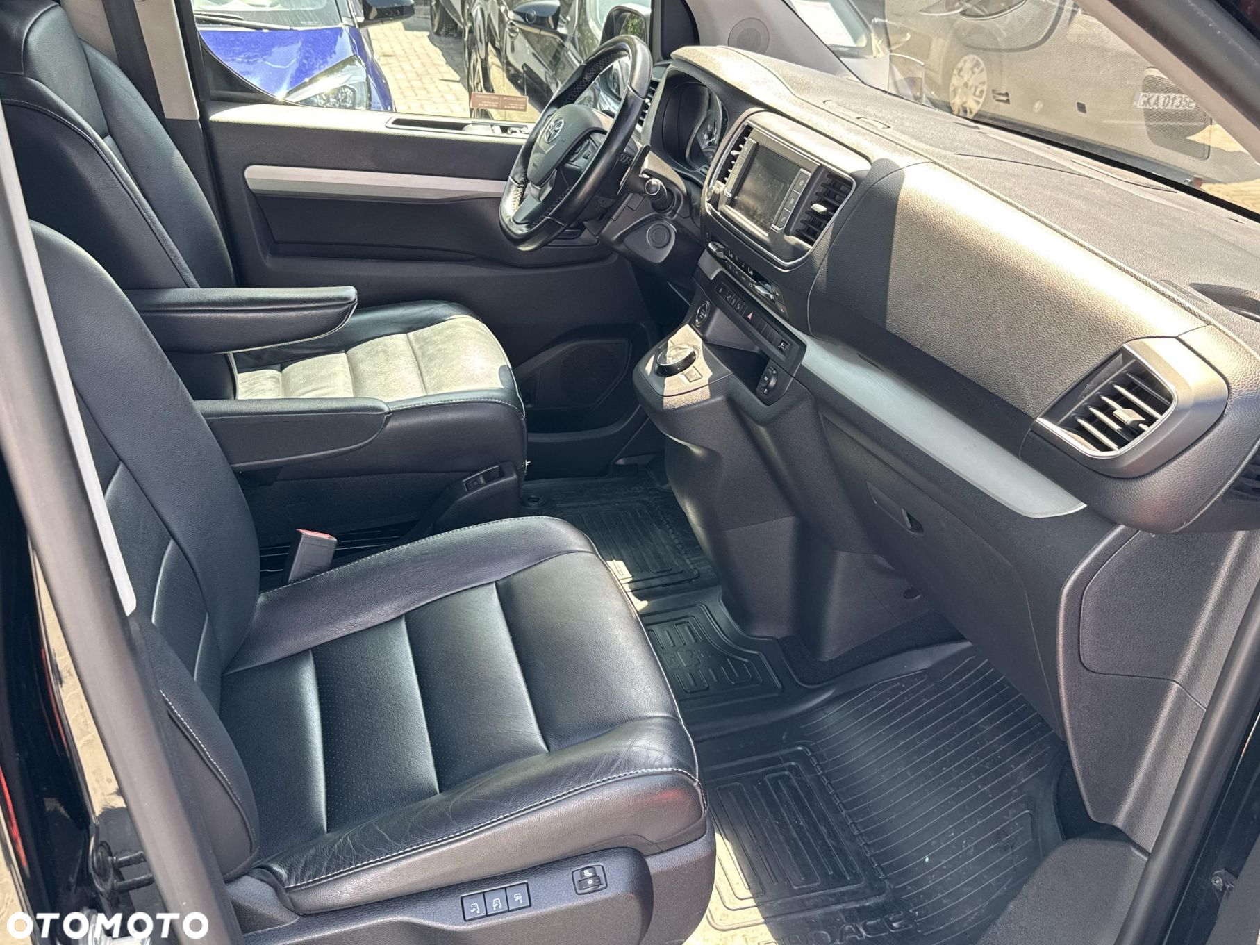 Toyota Proace Verso 2.0 D4-D Long VIP - 10