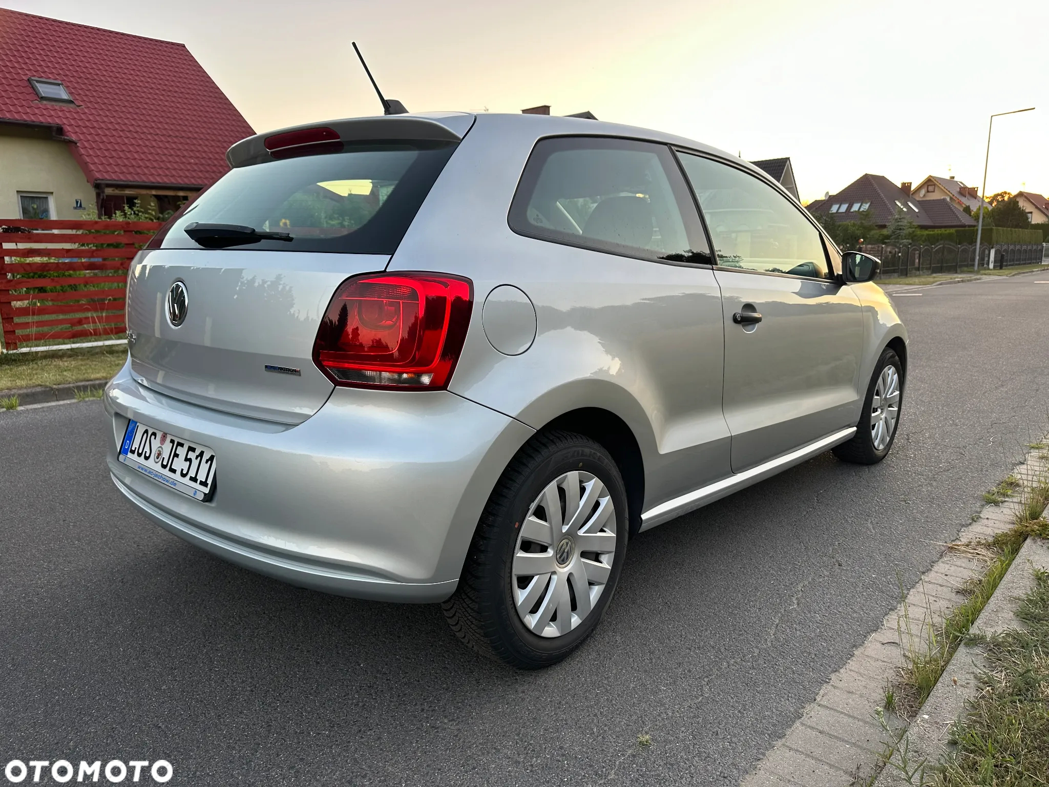 Volkswagen Polo 1.2 Blue Motion Technology Comfortline - 4