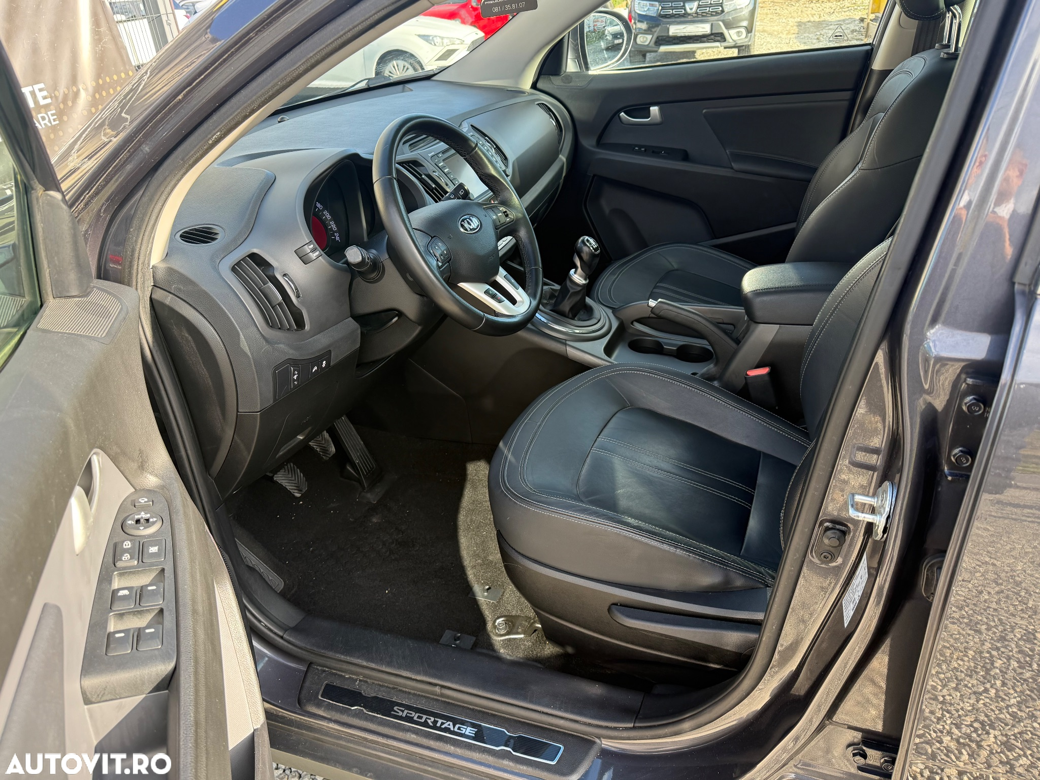 Kia Sportage 1.7 DSL MT 4x2 STYLE - 17