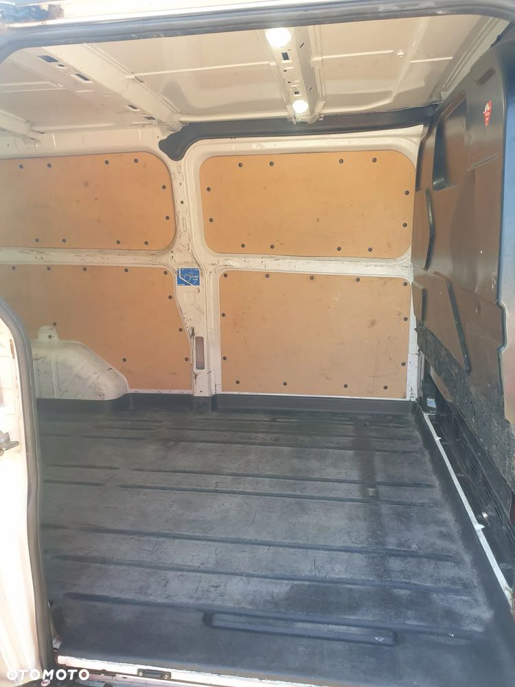 Ford transit custom - 14