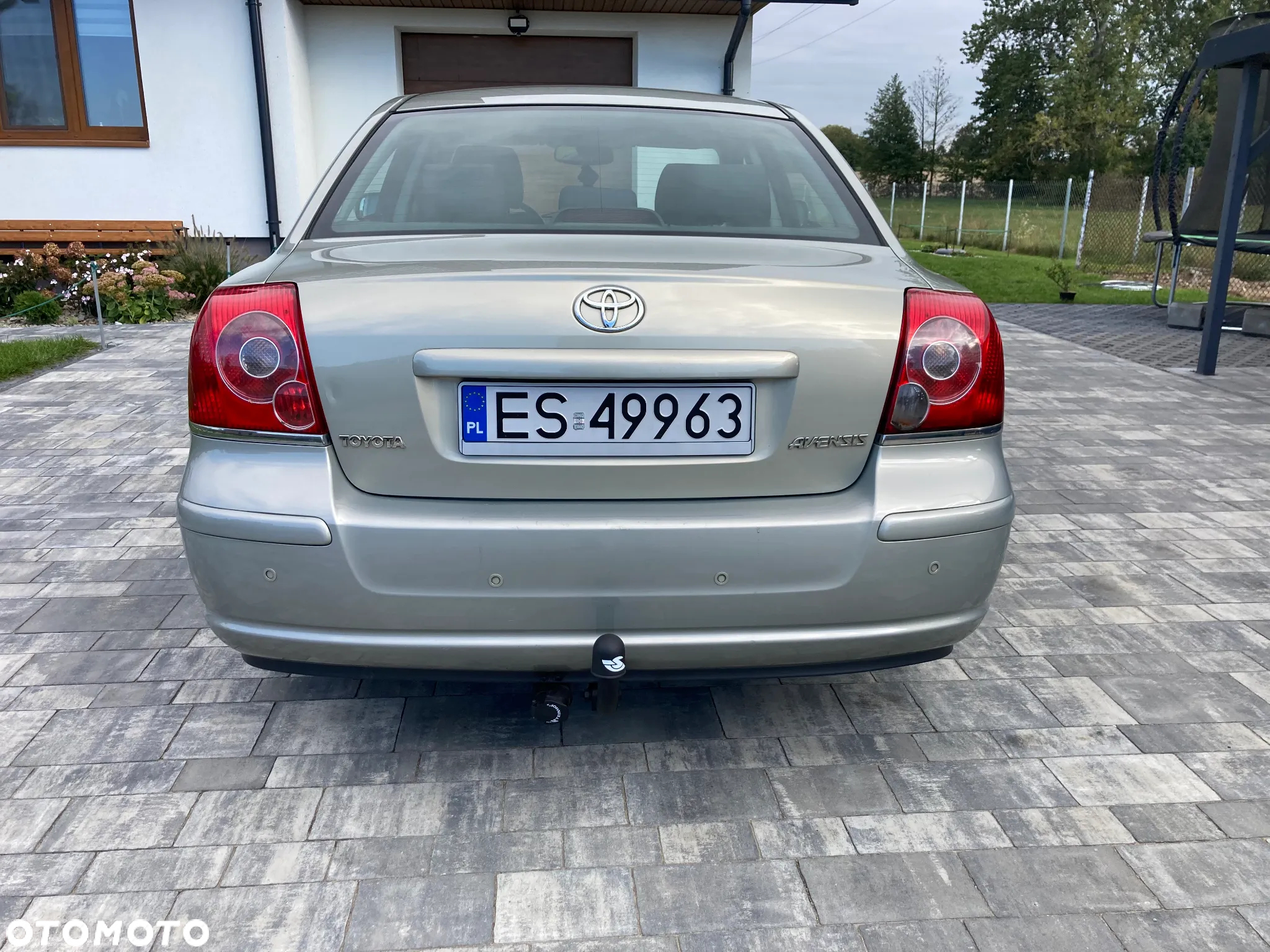 Toyota Avensis 1.8 VVT-i Sol - 11