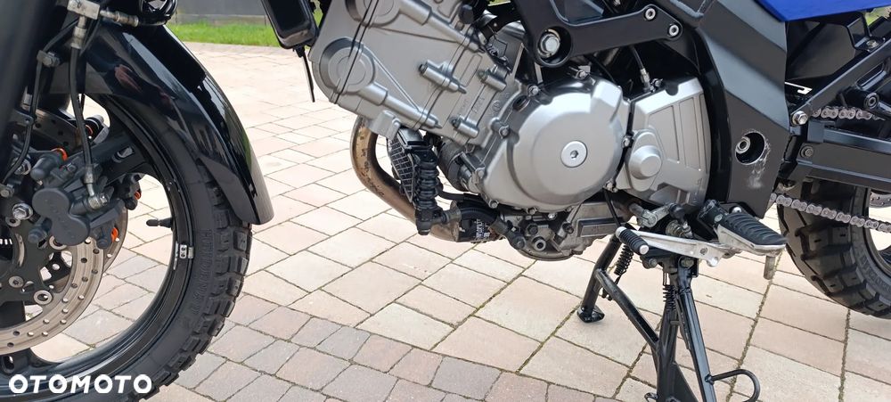 Suzuki V-STROM - 39
