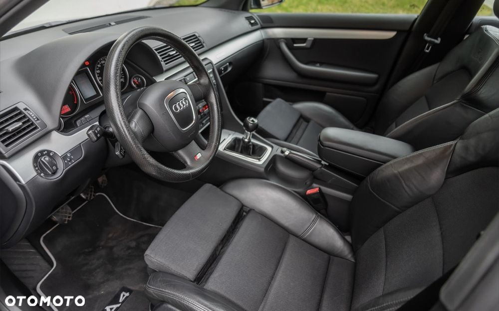 Audi A4 Avant 1.8 T quattro - 8