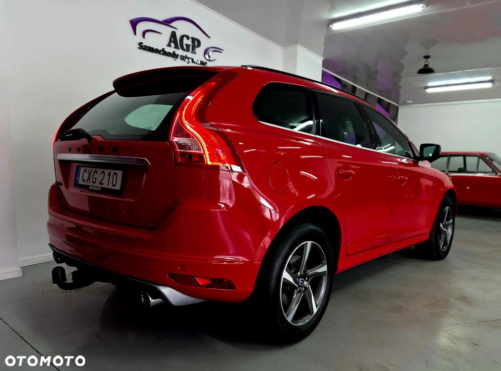 Volvo XC 60 D4 Drive-E R-Design Momentum - 3
