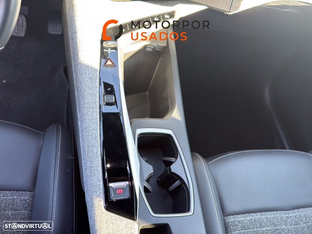 Peugeot 5008 1.2 Hybrid Allure e-DCS6 - 9