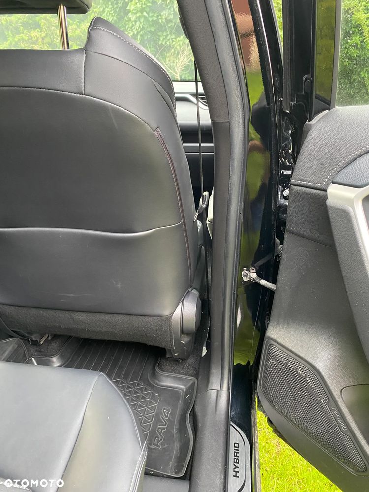 Toyota RAV4 - 15