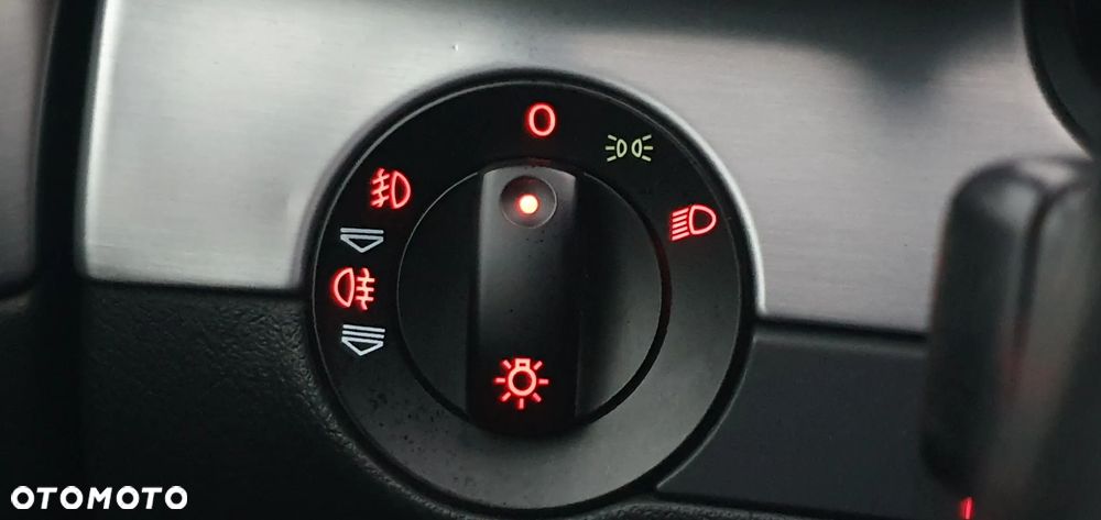 Audi A4 Avant 2.0 TDI DPF - 25