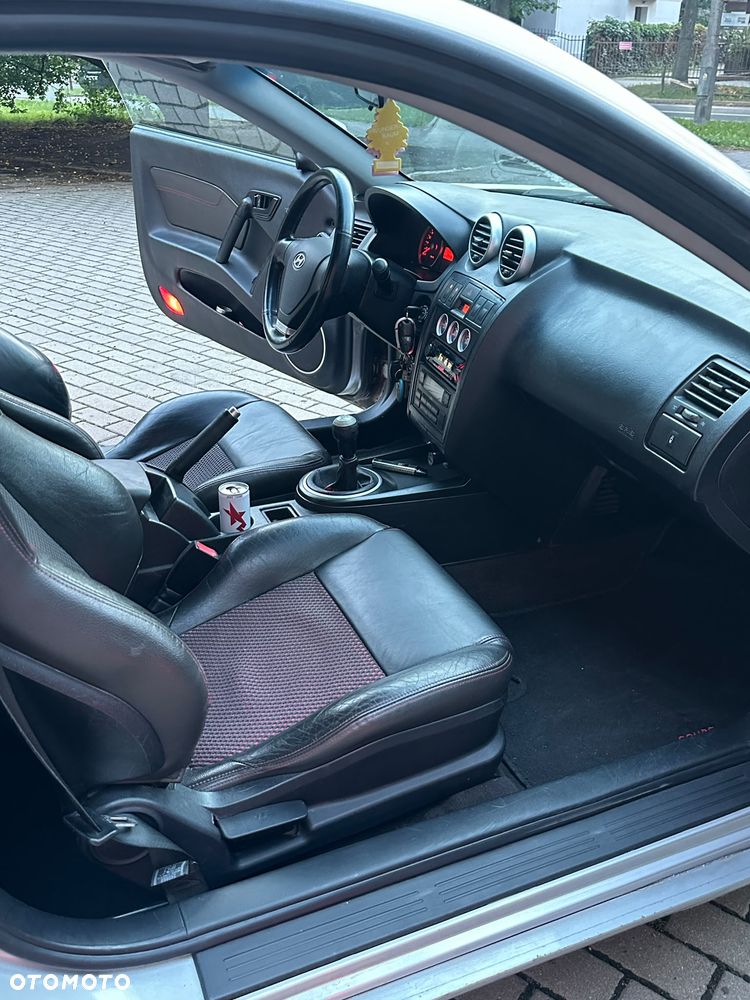Hyundai Coupe 2.0 GLS - 10