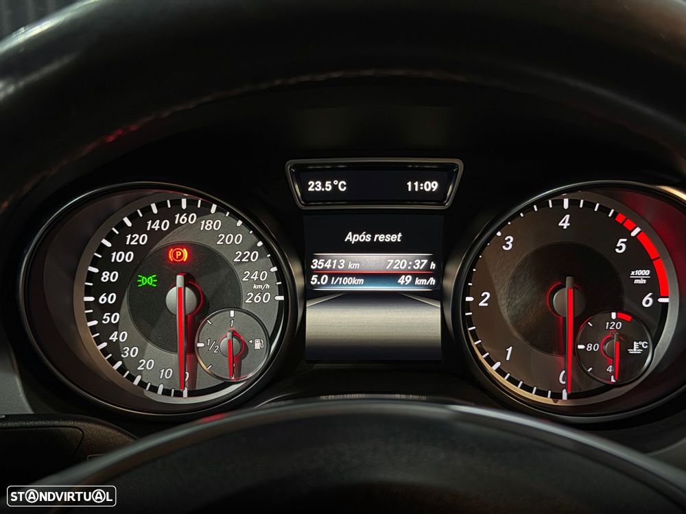Mercedes-Benz CLA 180 d AMG Line - 19