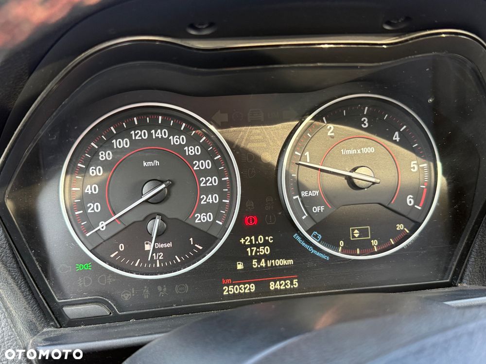 BMW Seria 1 118d Sport Line - 9