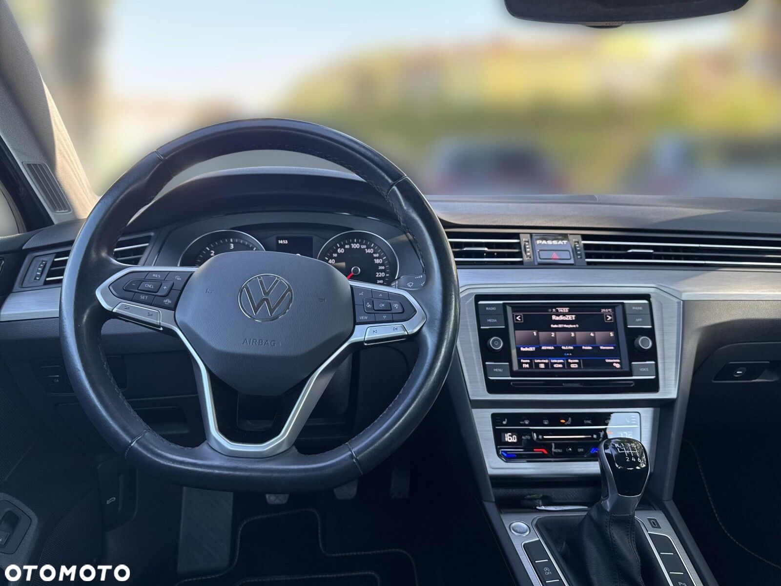 Volkswagen Passat 2.0 TDI EVO Essence - 13