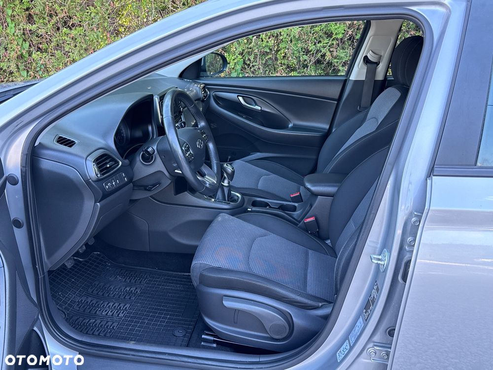 Hyundai i30 1.5 DPI Comfort - 11