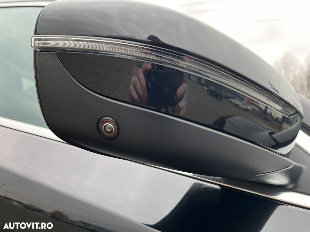 BMW Seria 5 530e Aut. - 26