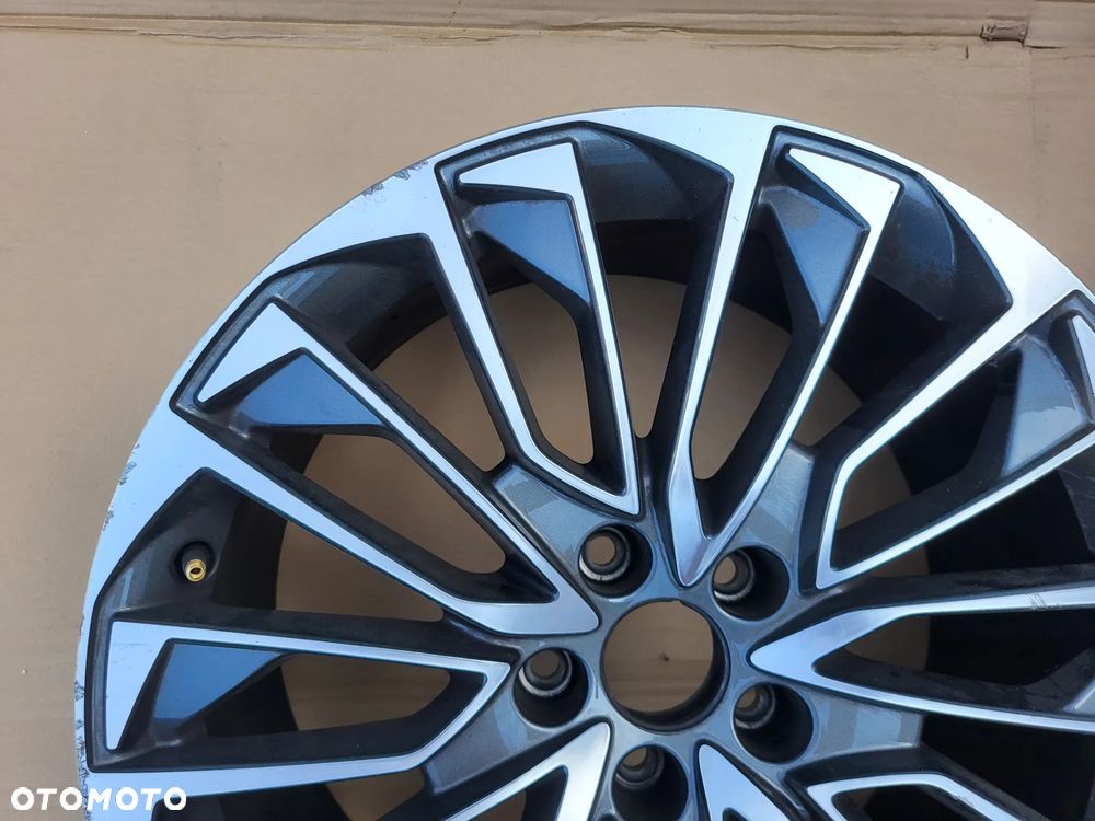 FELGA 8.5X19 5X112 ET40 AUDI 4K0601025BD - 4