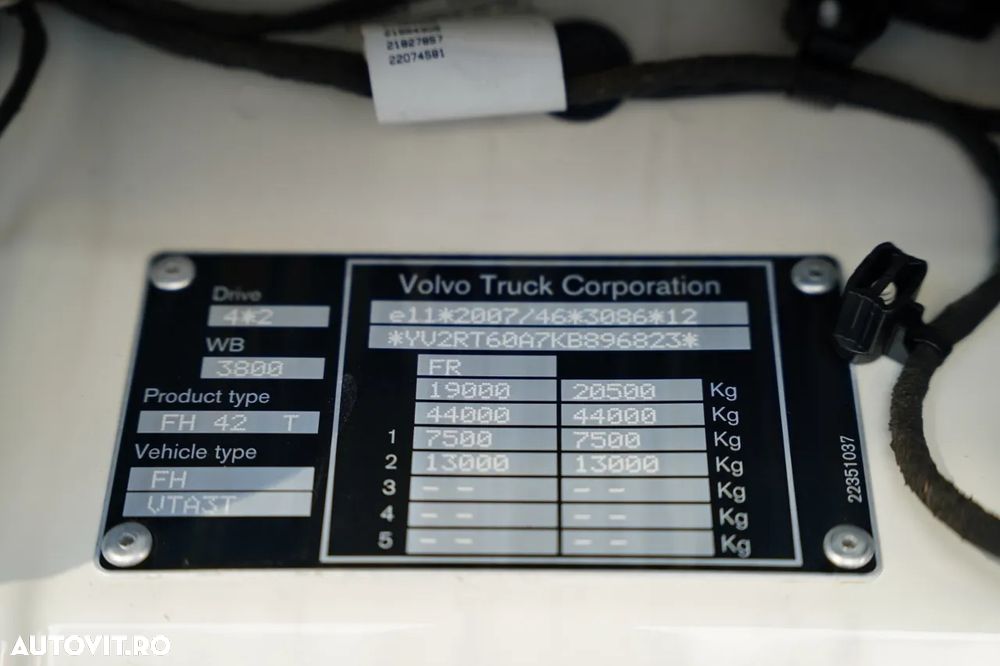 Volvo FH 540 / SISTEM HIDRAULIC / I-SHIFT / CABINĂ JOSĂ / JANTE DIN ALIAJ / IMPORTAT / EURO 6 - 38