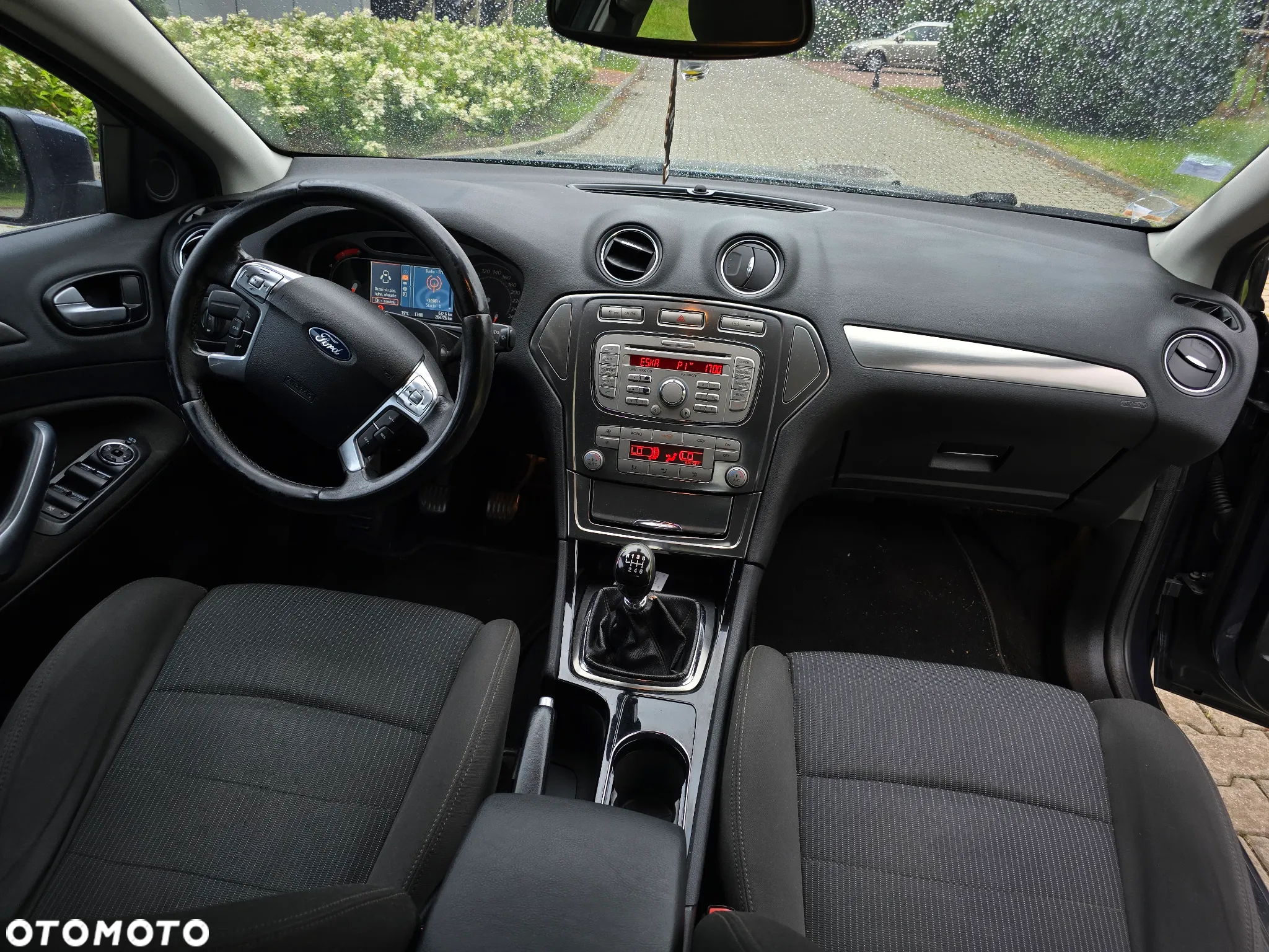Ford Mondeo 1.8 TDCi Ambiente - 10