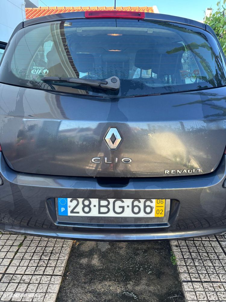 Renault Clio 1.5 dCi Confort - 10