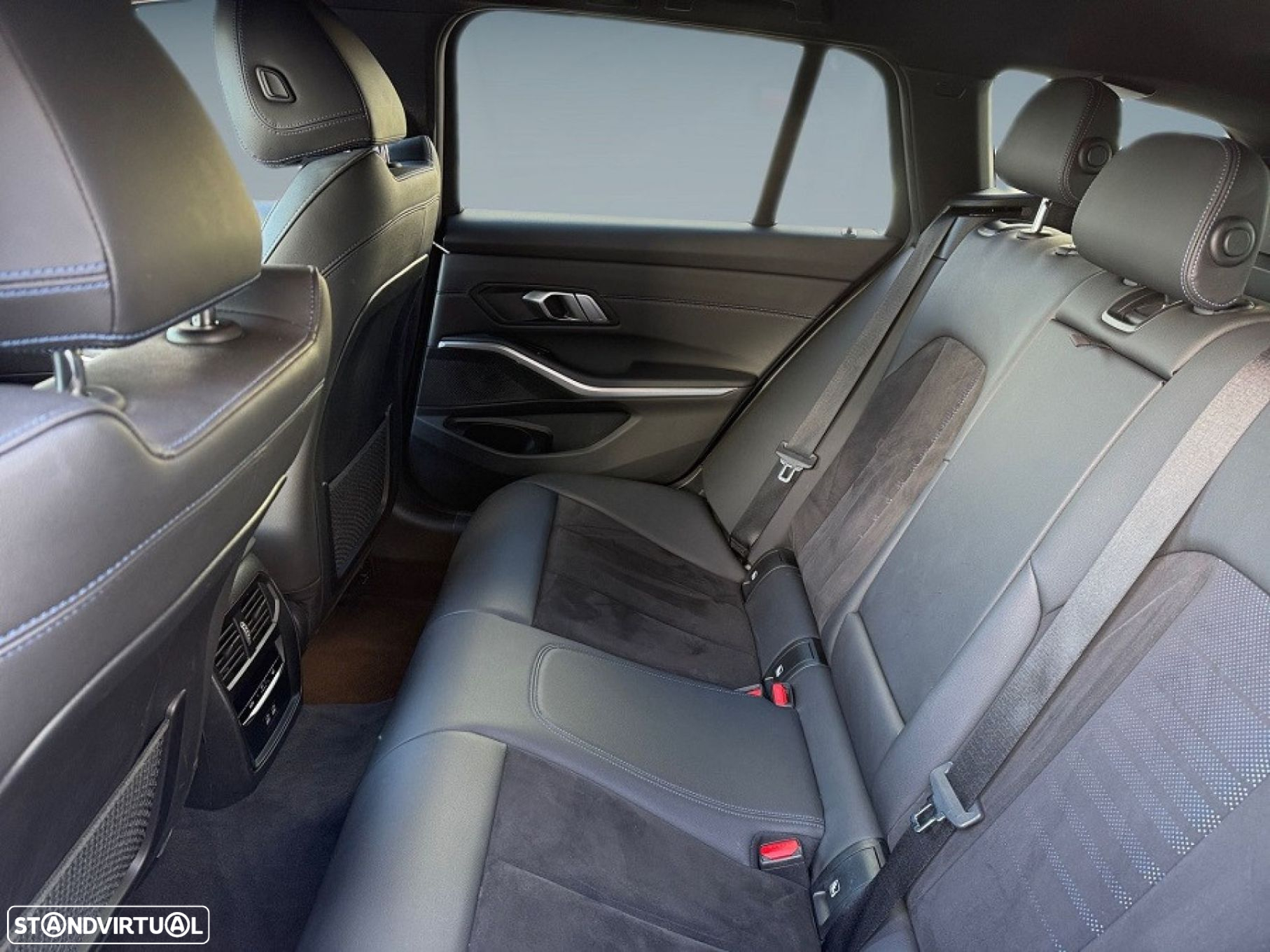 BMW 320 d Touring Pack M Auto - 12