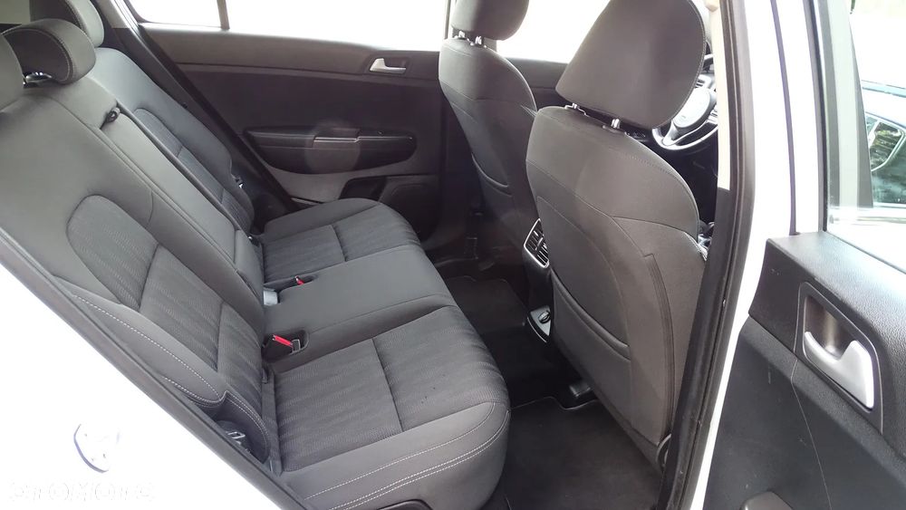 Kia Sportage 1.7 CRDI 2WD Vision - 13