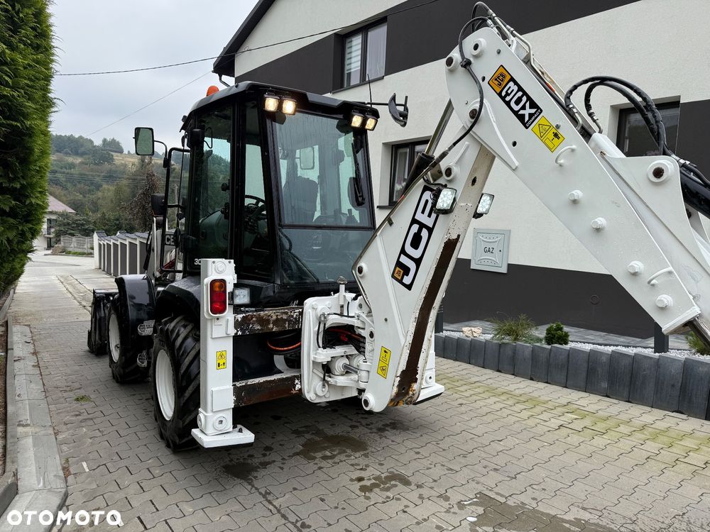 JCB 3CX - 7