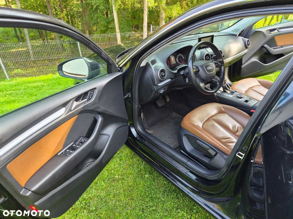 Audi A3 Sportback - 8