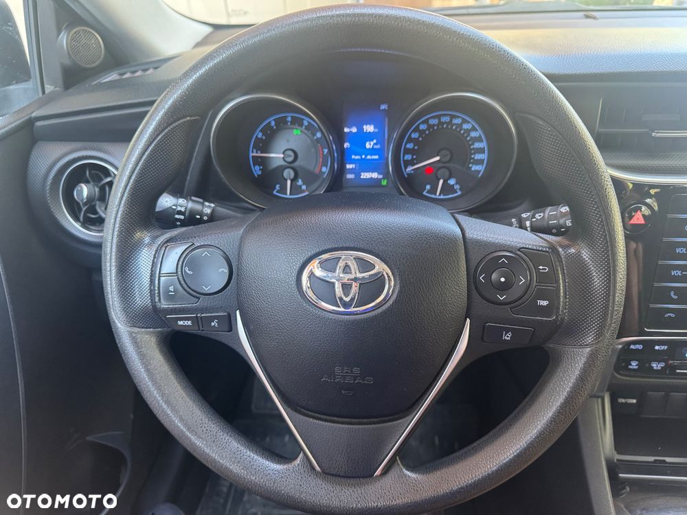 Toyota Auris 1.6 Active - 15