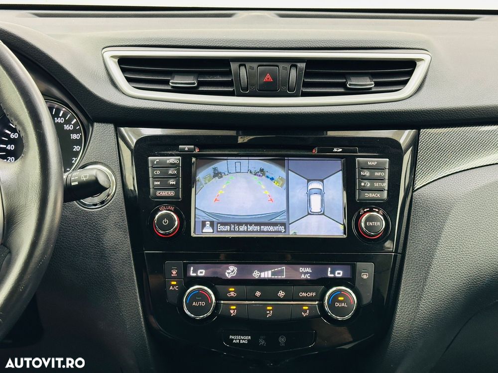 Nissan X-Trail - 40
