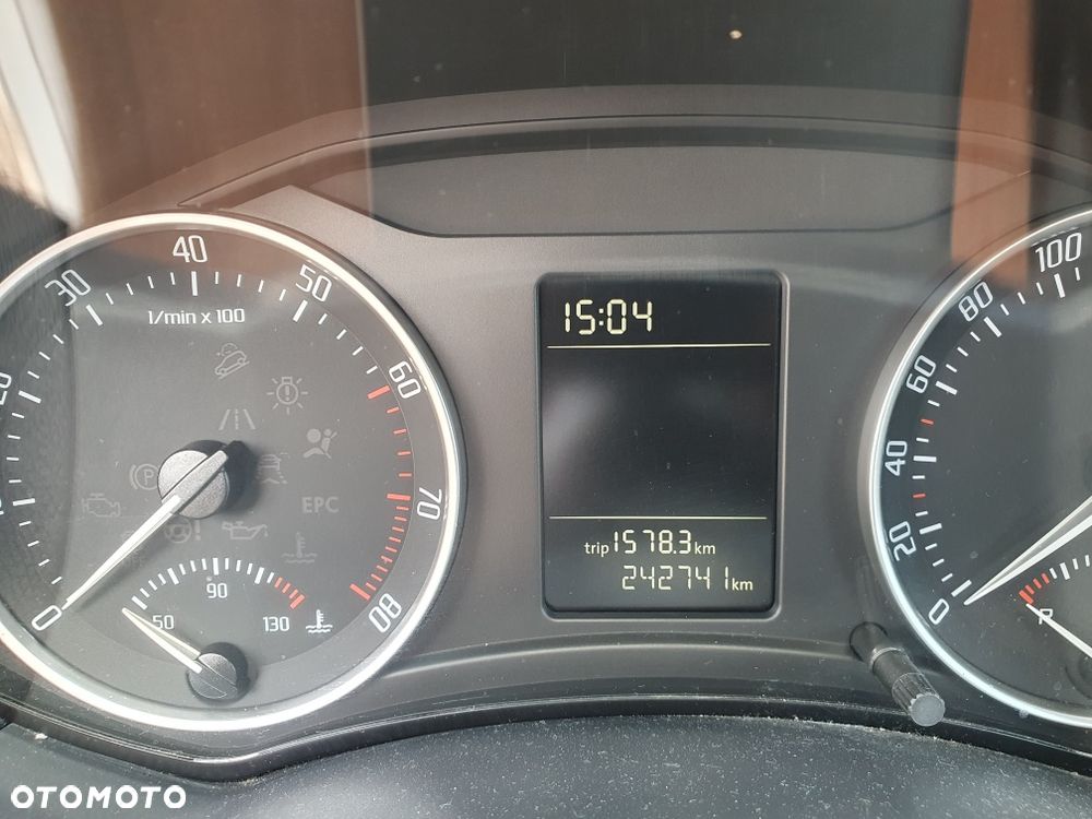 Skoda Octavia - 7