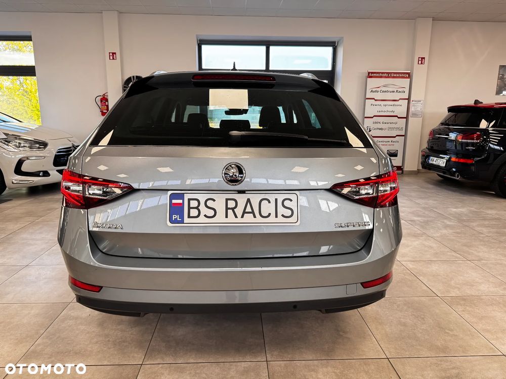 Skoda Superb 2.0 TDI L&K DSG - 24