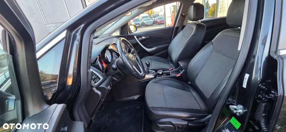 Opel Astra 1.7 CDTI DPF Exklusiv - 28