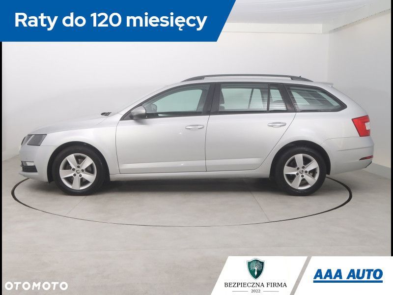 Skoda Octavia - 3