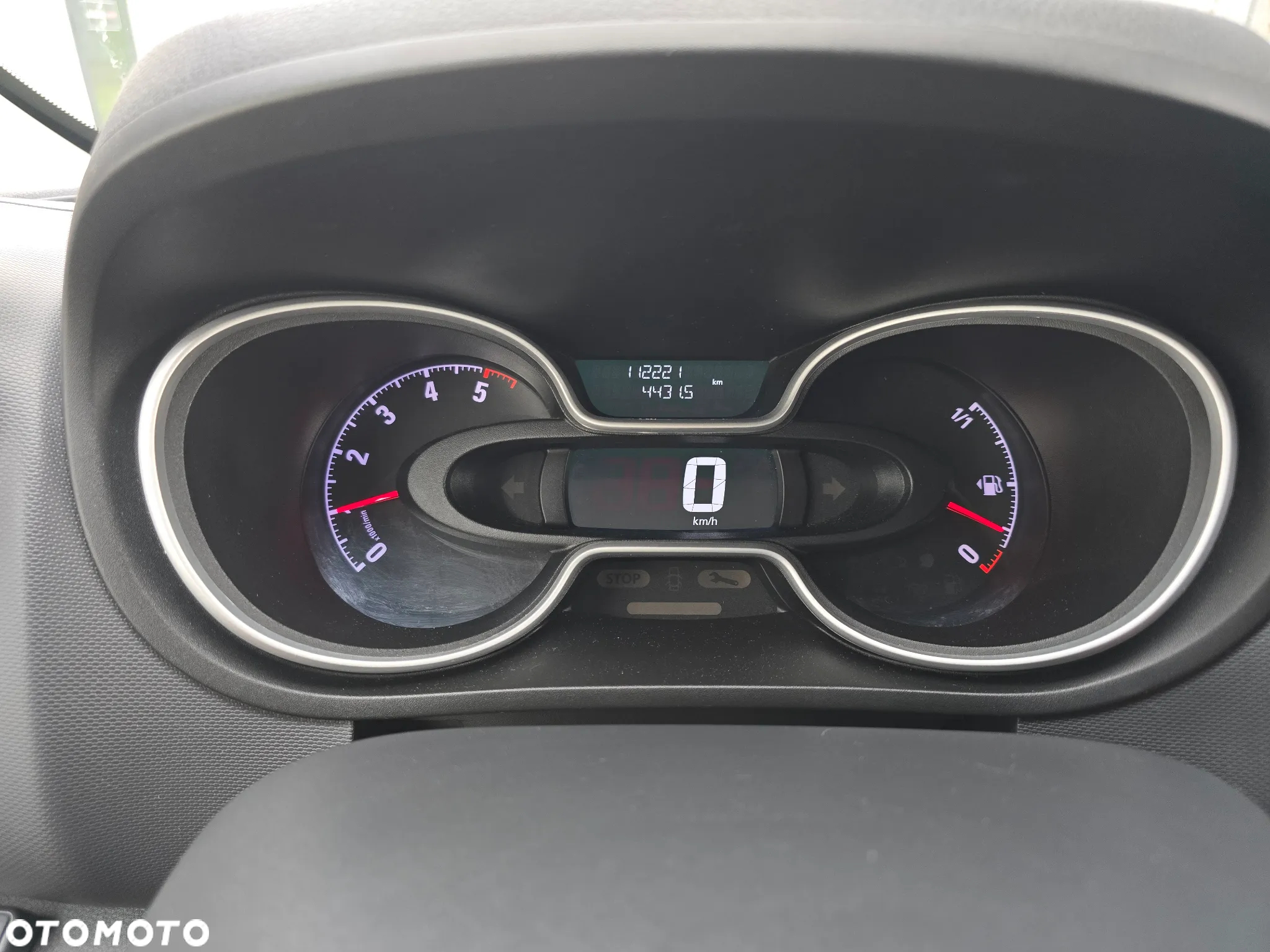 Opel Vivaro L2H1 2,9t Elegance - 24