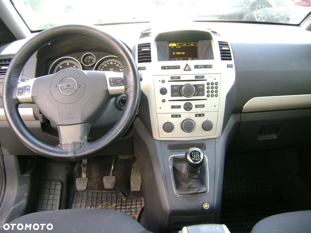 Opel Zafira 1.7 CDTI Enjoy - 4