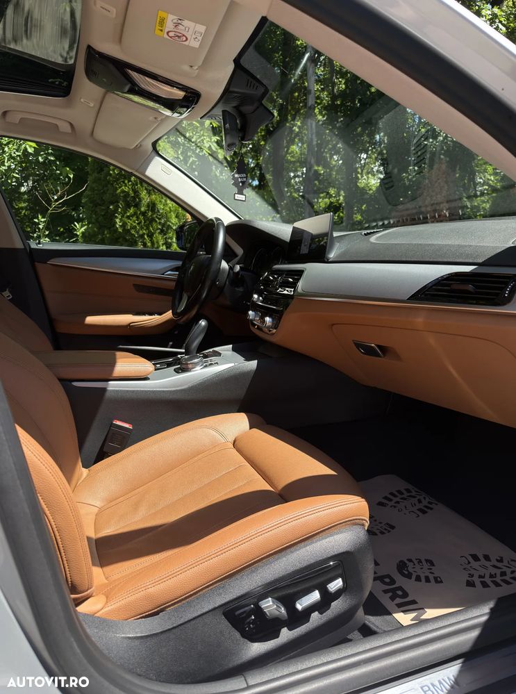 BMW Seria 5 530i xDrive AT - 6
