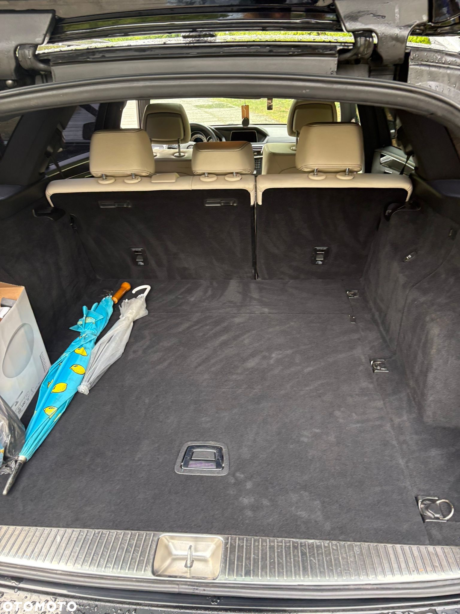 Mercedes-Benz Klasa E 220 T CDI DPF BlueEFFICIENCY Automatik Elegance - 13