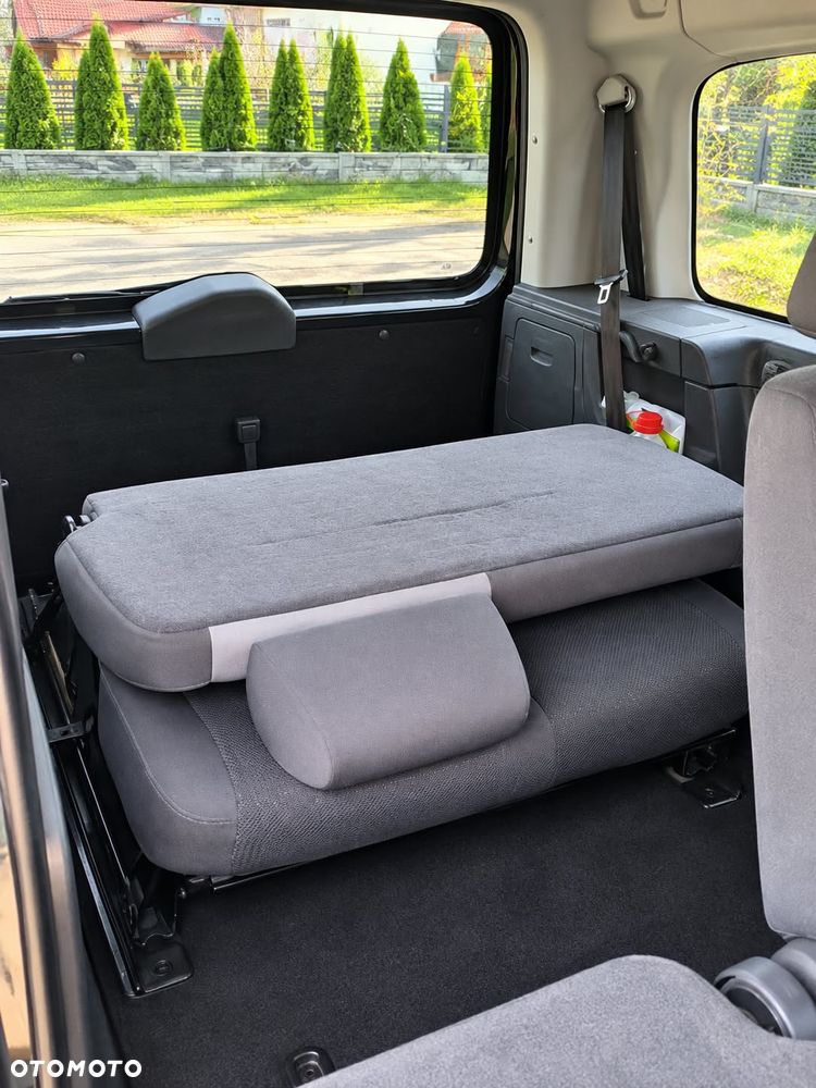 Volkswagen Caddy - 5