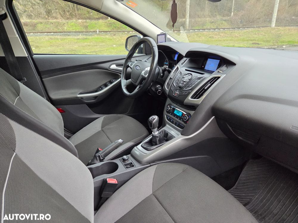 Ford Focus 1.6 TDCi DPF SYNC Edition - 7