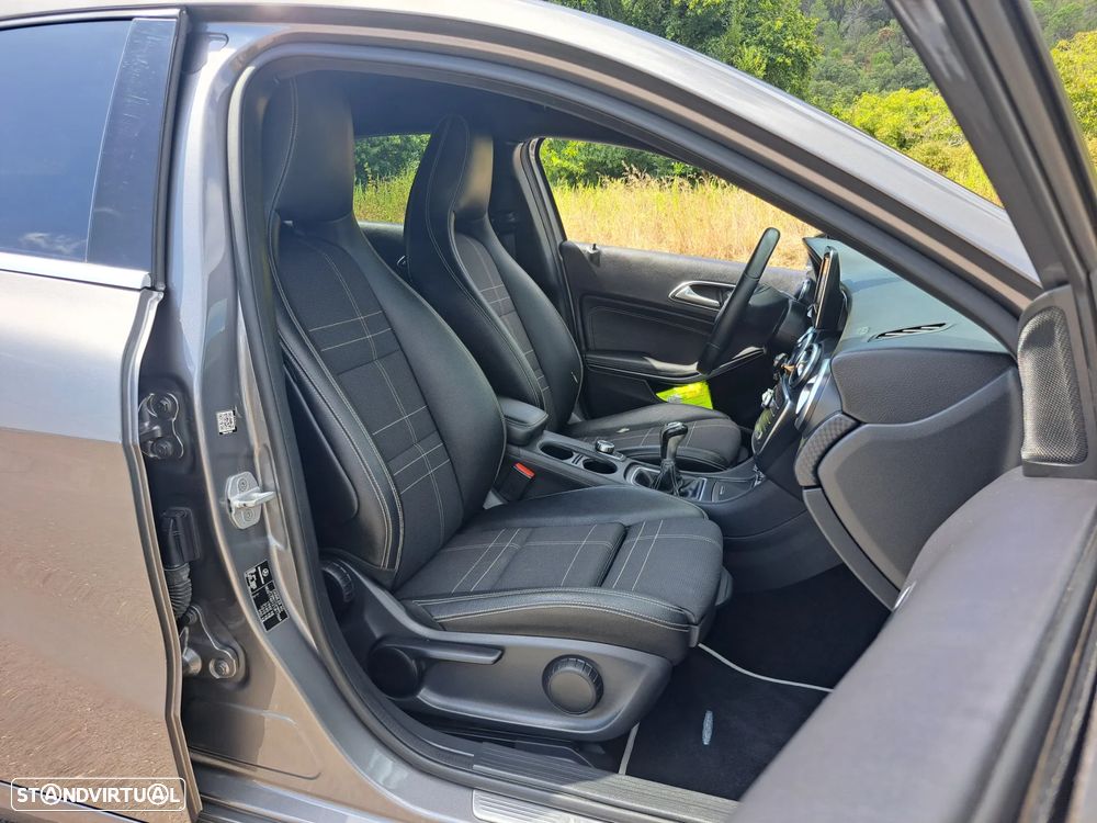 Mercedes-Benz A 180 d BlueEFFICIENCY Edition - 13
