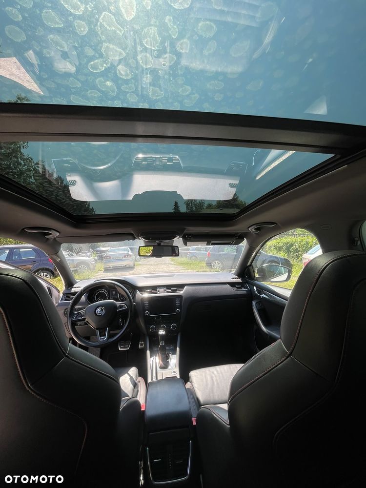 Skoda Octavia 2.0 TDI RS DSG - 5