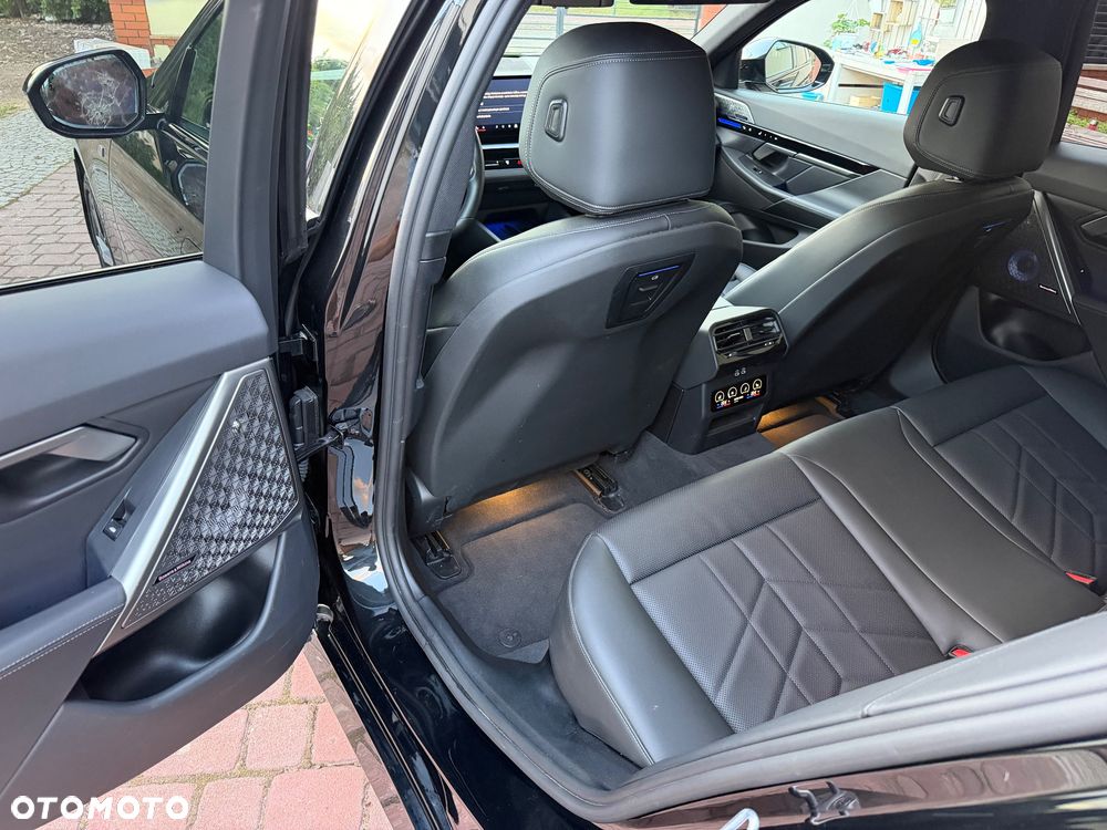 BMW Seria 5 520d xDrive mHEV M Sport - 25