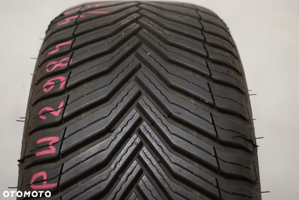 R17 205/45 Michelin CrossClimate 2 88W Wysyłka gratis! - 1