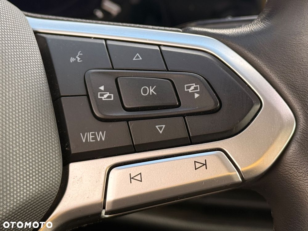 Volkswagen Golf 2.0 TDI Life - 20