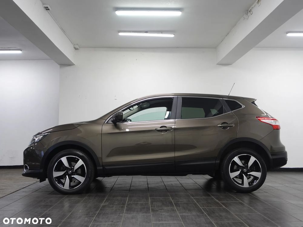 Nissan Qashqai 1.6 DCi ALL-MODE 4x4i N-Connecta - 6