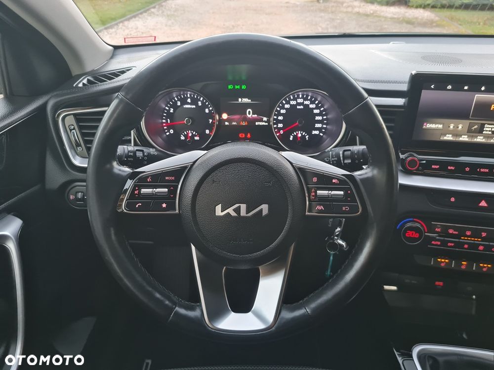 Kia Ceed 1.5 T-GDI Business Line - 18